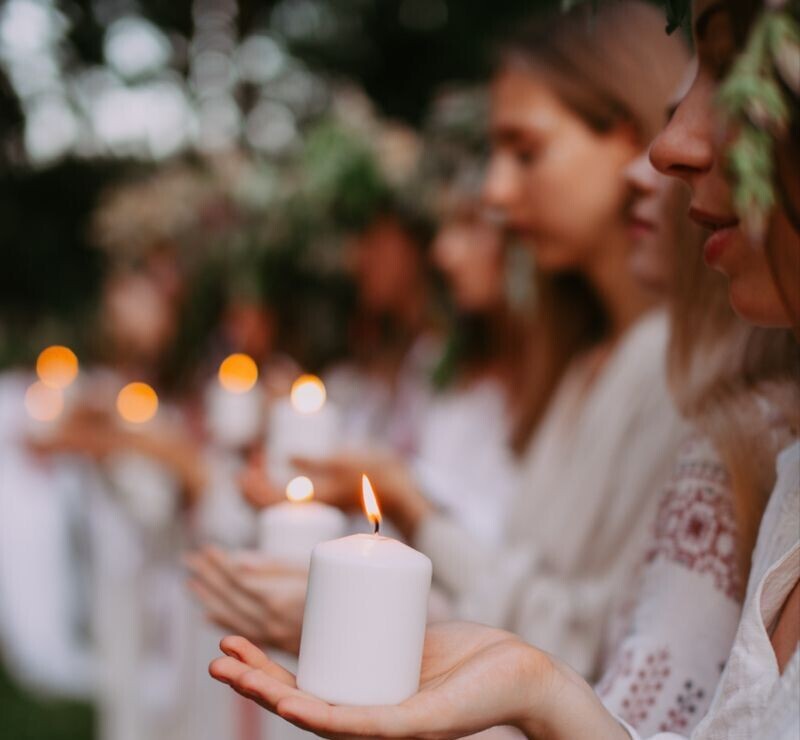 As Guardiãs da Nova Frequência: