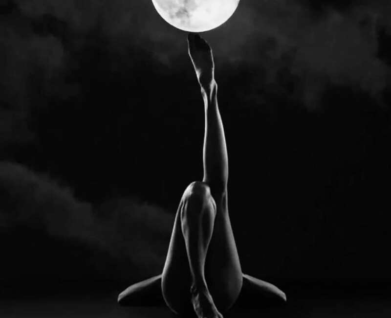 Uma Mulher Nutrida de Si, Alma Livre, Energia Vulcânica e Cíclica 